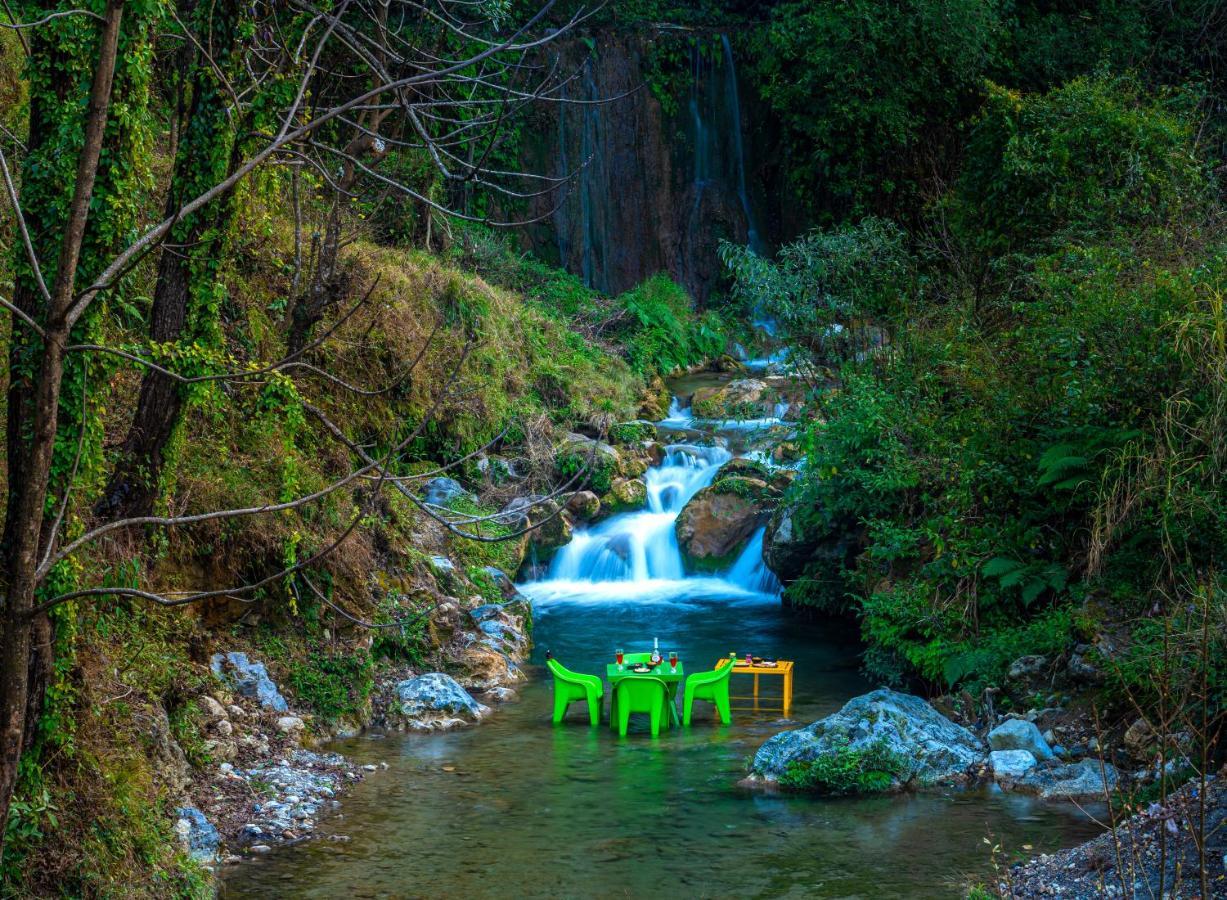 The Hosteller Mussoorie By The Streamside, Kempty Eksteriør bilde