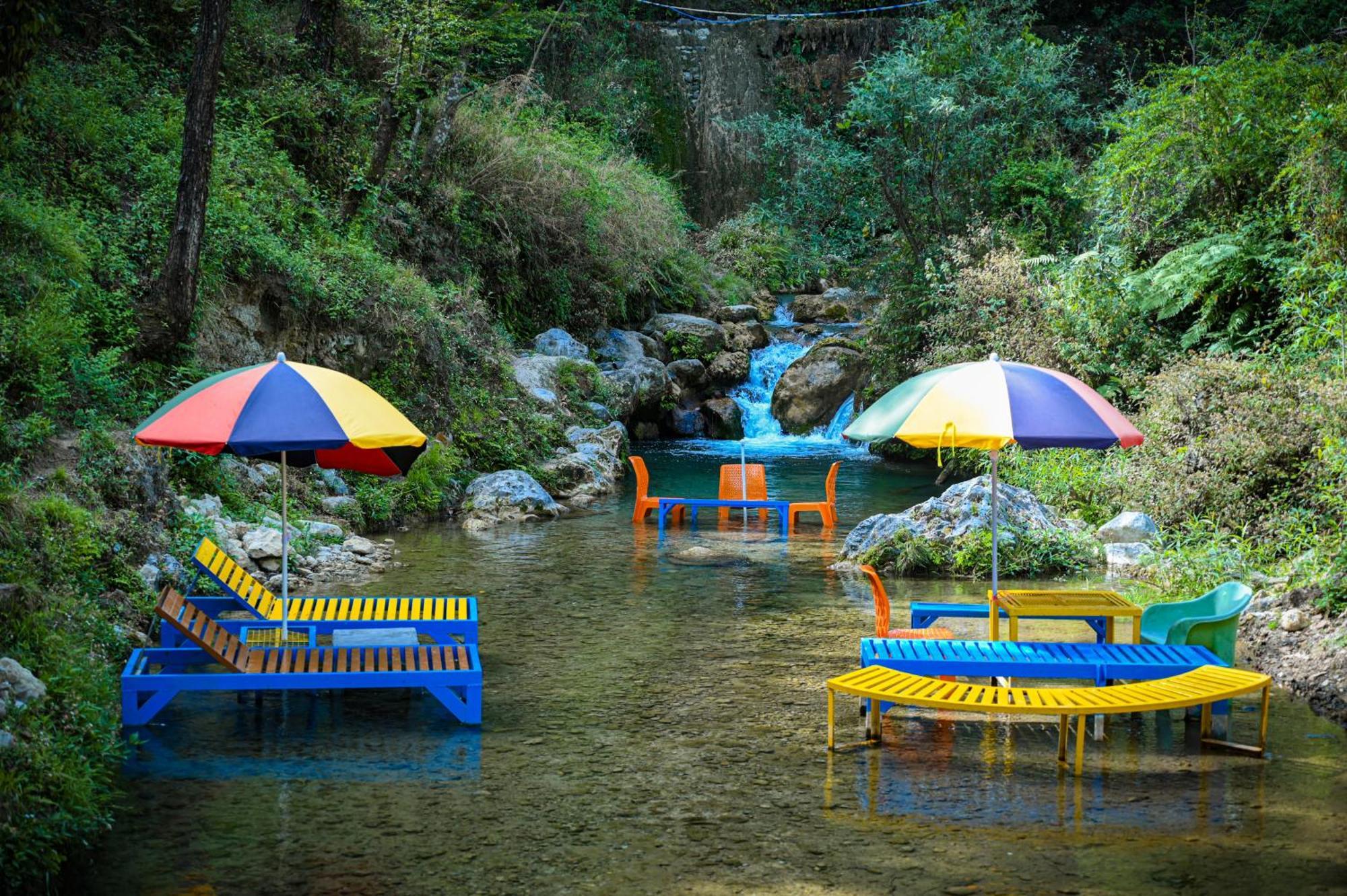 The Hosteller Mussoorie By The Streamside, Kempty Eksteriør bilde