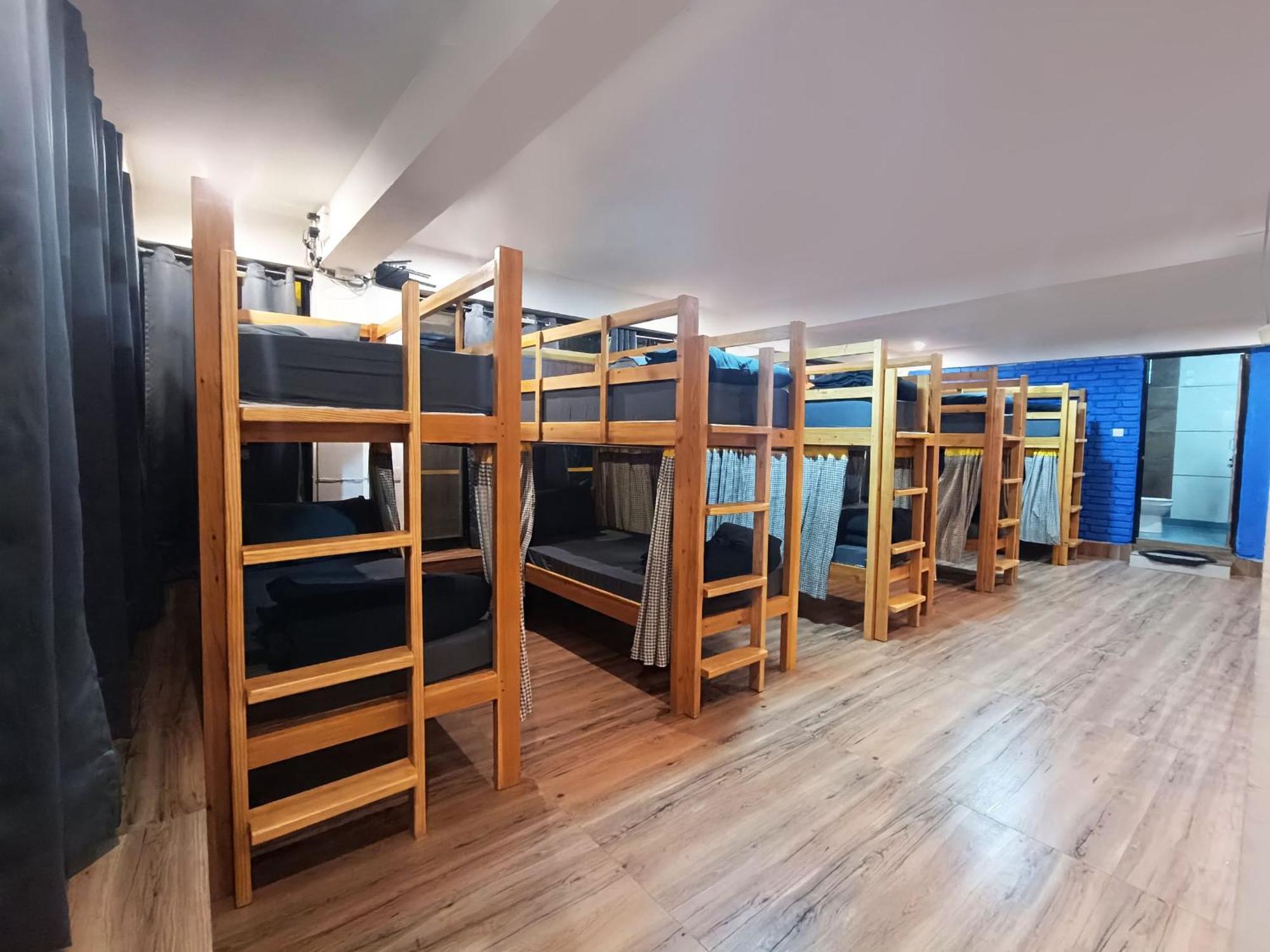 The Hosteller Mussoorie By The Streamside, Kempty Rom bilde
